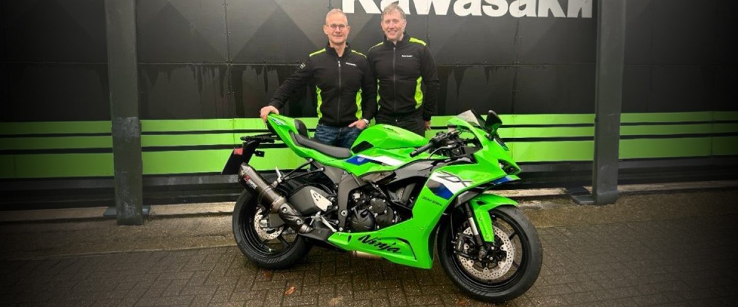 Kawasaki UK Teams Up With James Whitham Track Training Days